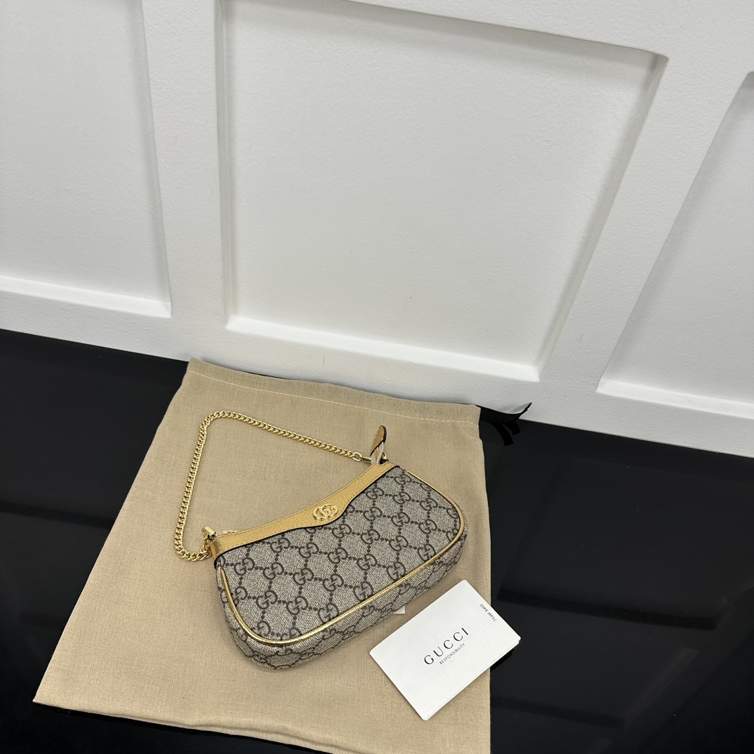 Gucci Hobo Bags